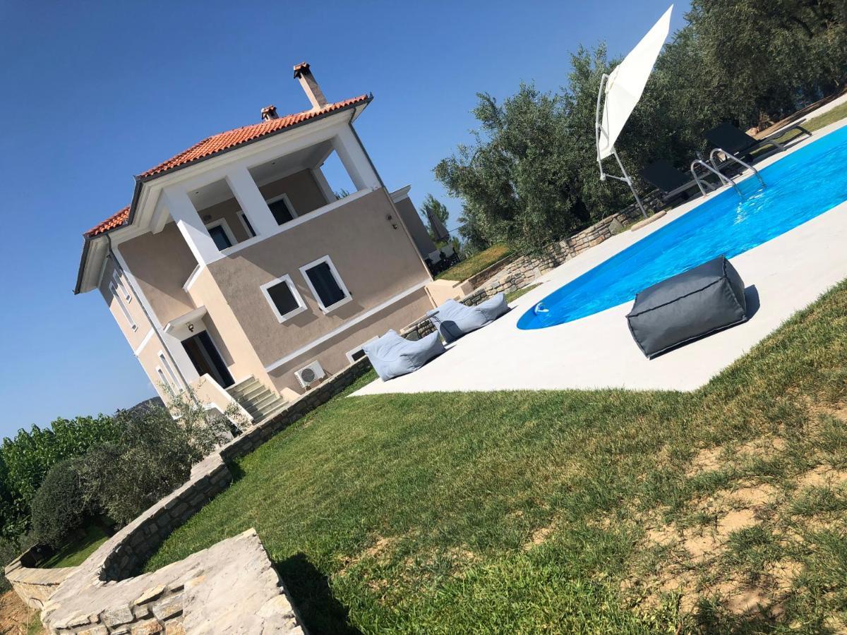 Villa Duchess Pteleós Exteriér fotografie